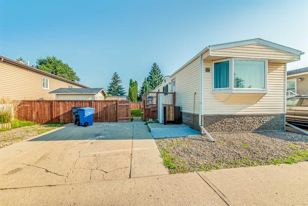 #19 2460 Southview Drive SE