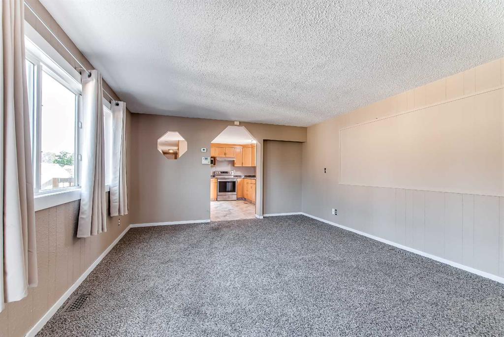 #19 2460 Southview Drive SE