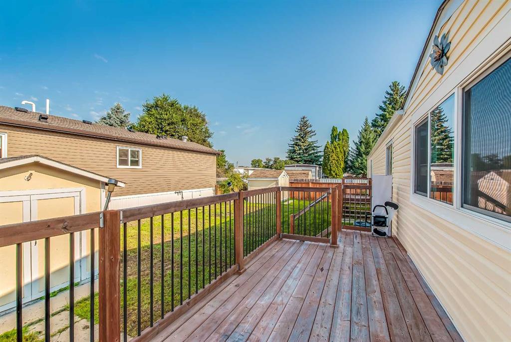 #19 2460 Southview Drive SE