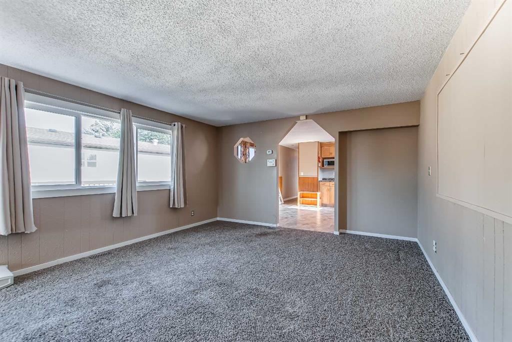 #19 2460 Southview Drive SE