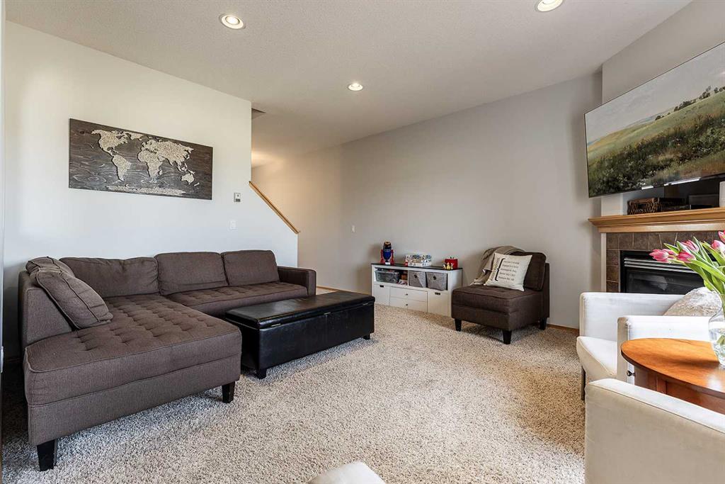 159 Ranchlands Boulevard NE