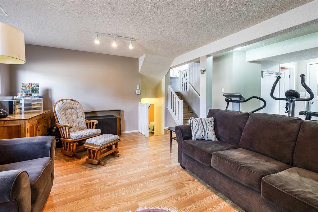 23 Robinson Road SE