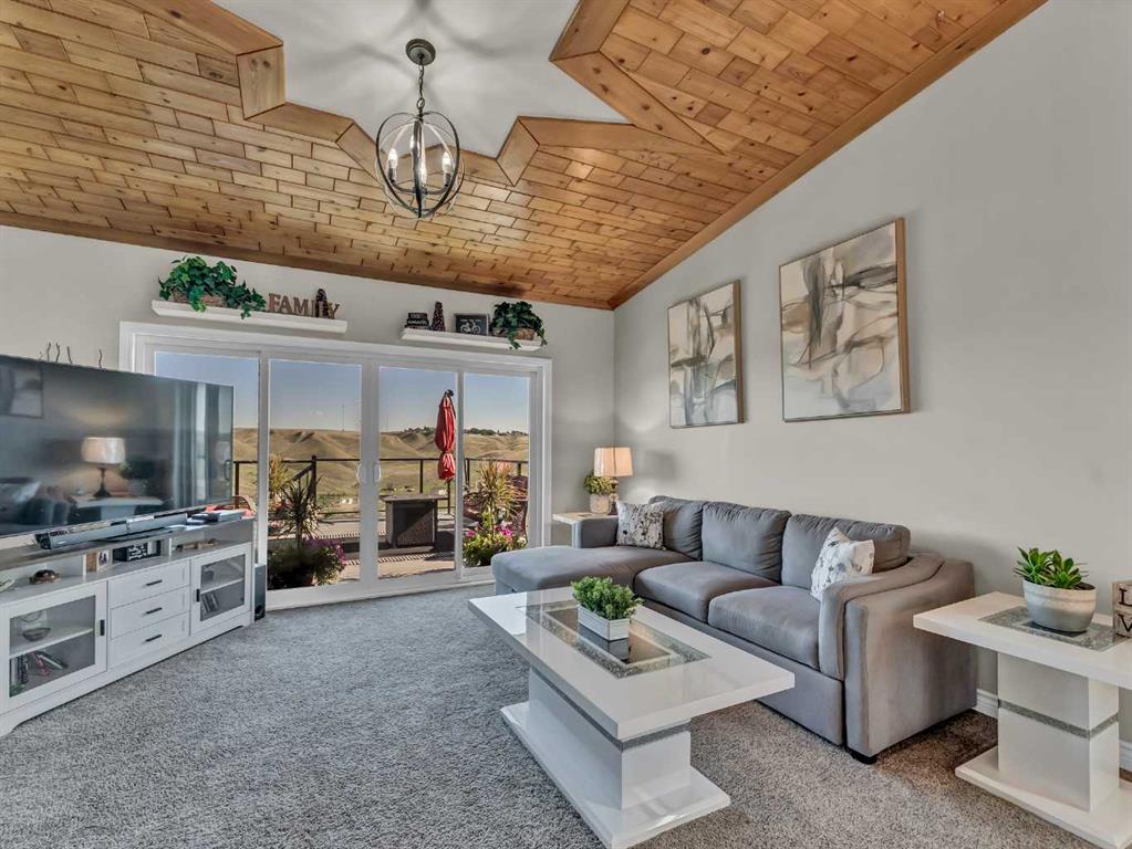 42 Cook Court SE