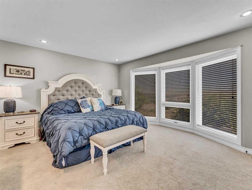 42 Cook Court SE