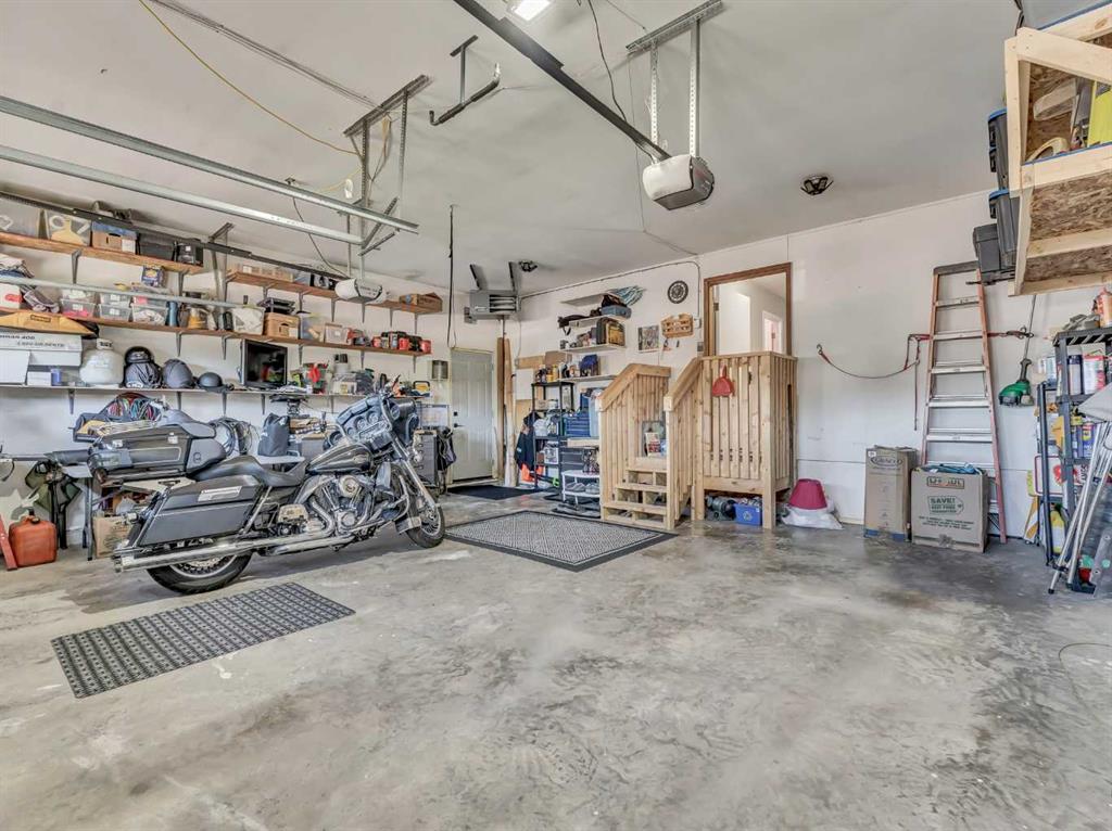 42 Cook Court SE