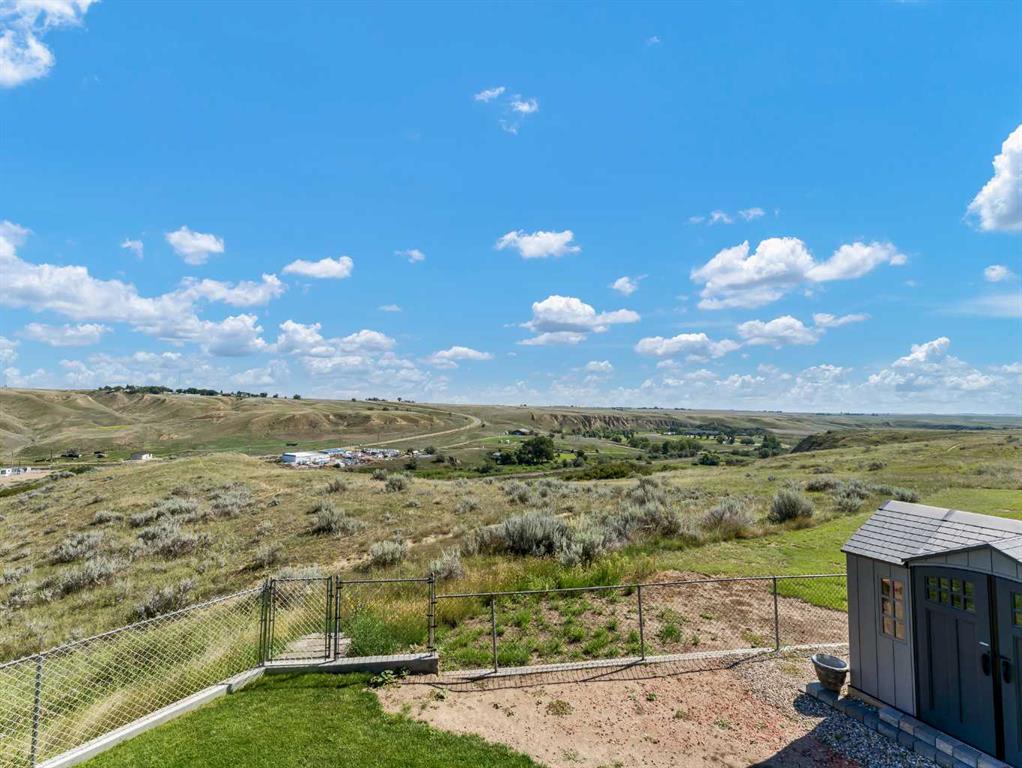 42 Cook Court SE