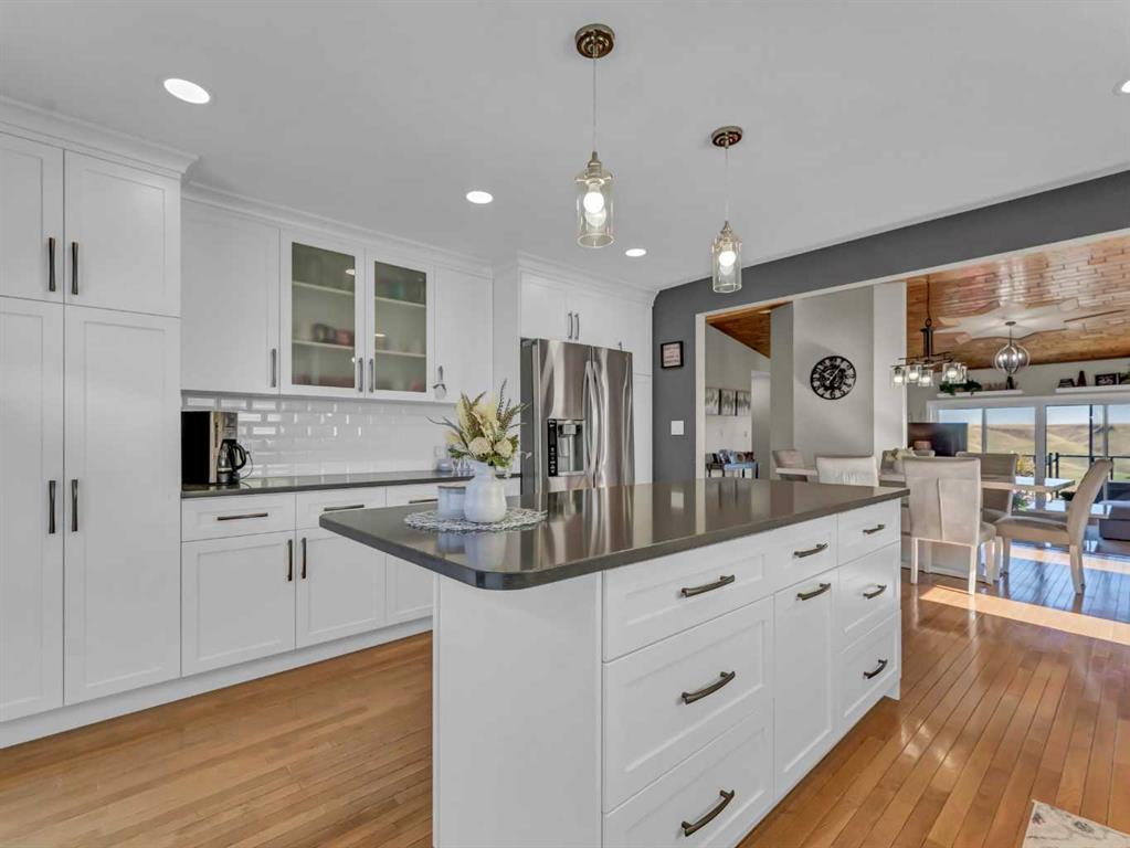 42 Cook Court SE