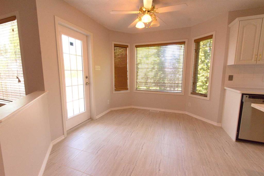 35 Park Meadows Place SE