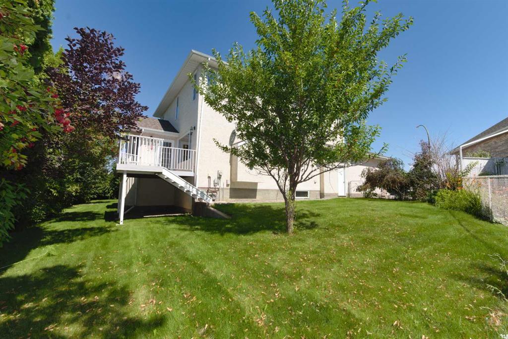 35 Park Meadows Place SE