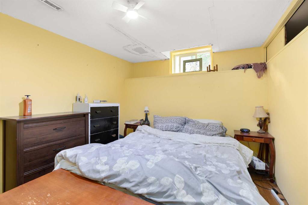 111 2 Street 