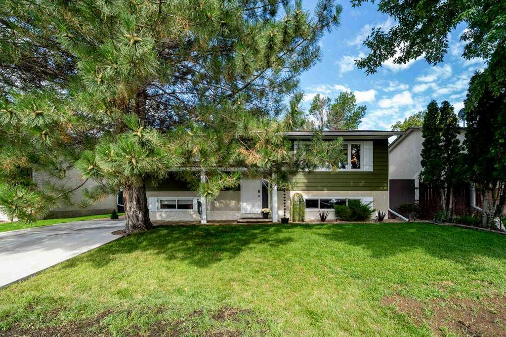 2060 7 Avenue NE, Medicine Hat