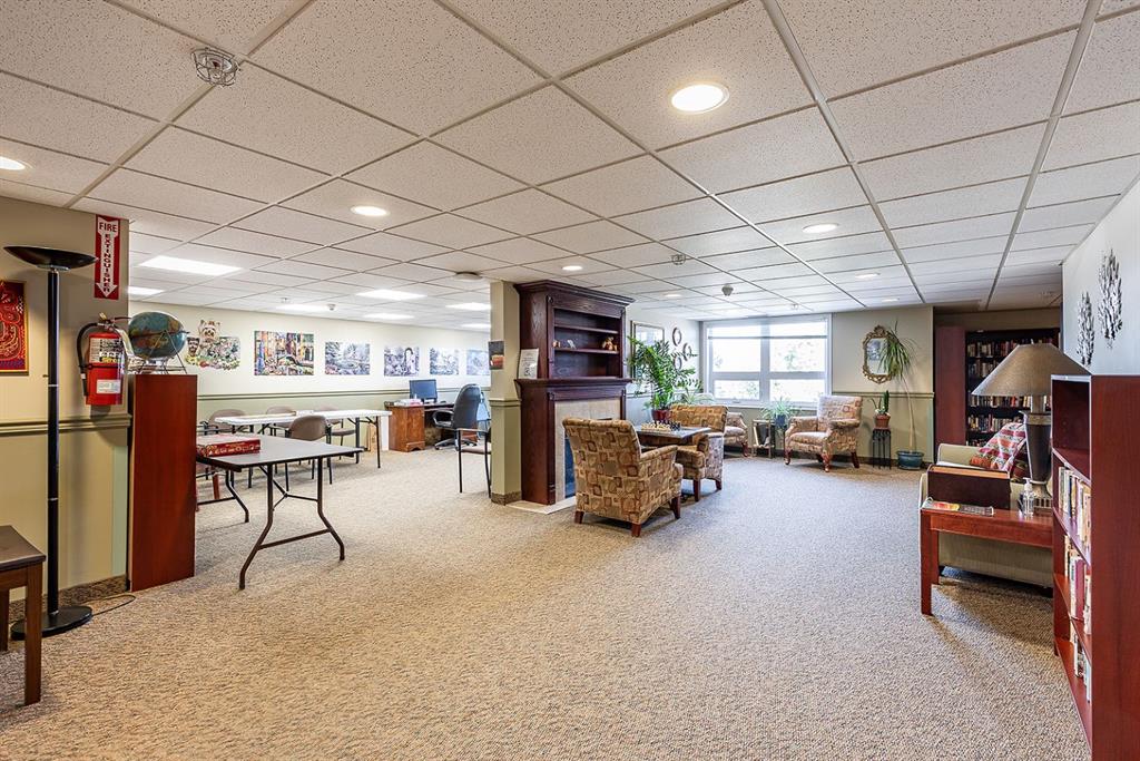 #215 1595 Southview Drive SE