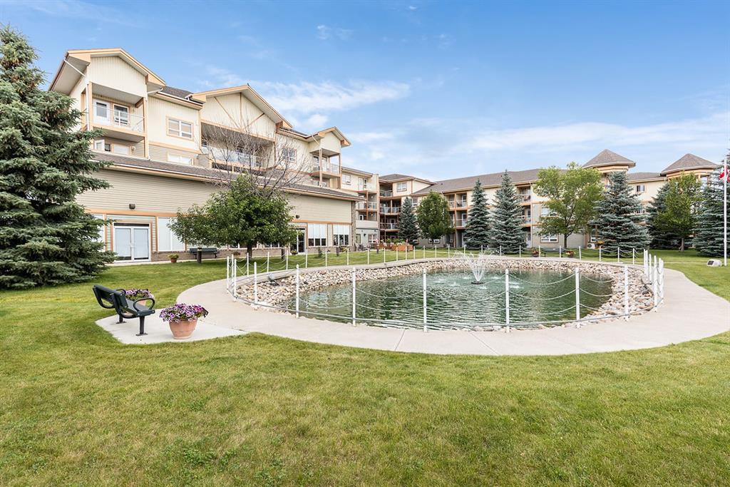 #215 1595 Southview Drive SE