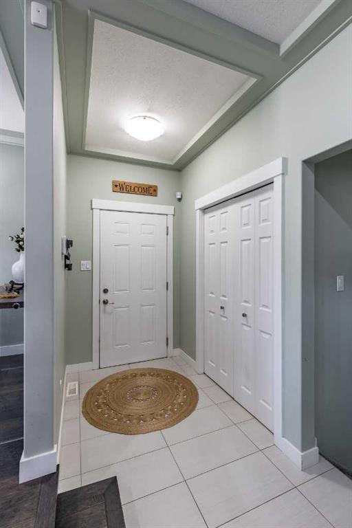 13 Violet Court SE