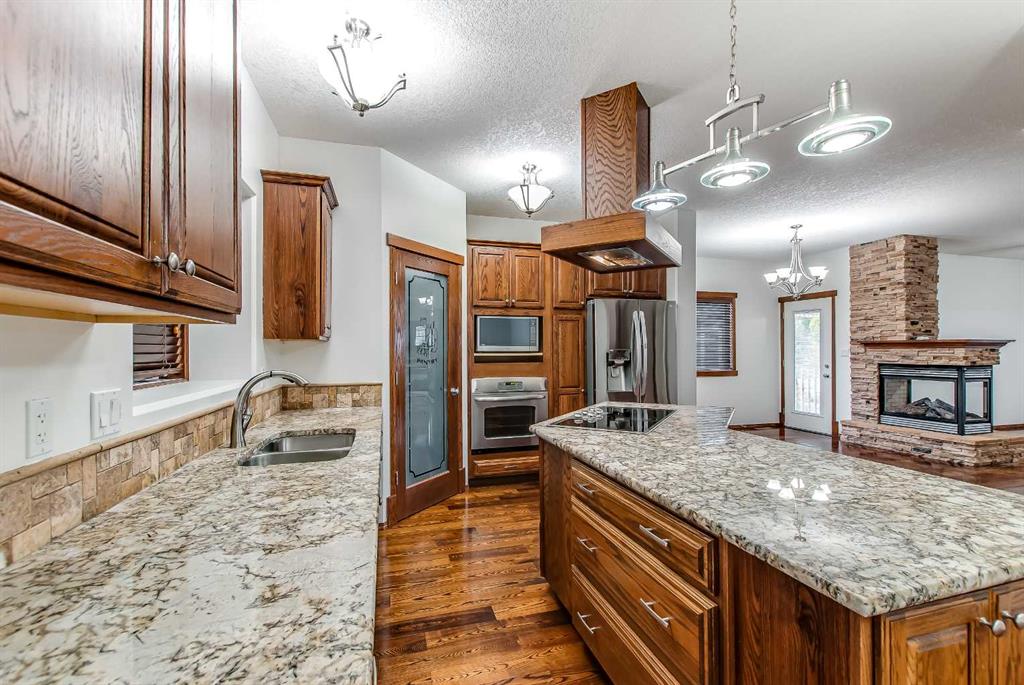 1048 Eagle Ridge Drive 