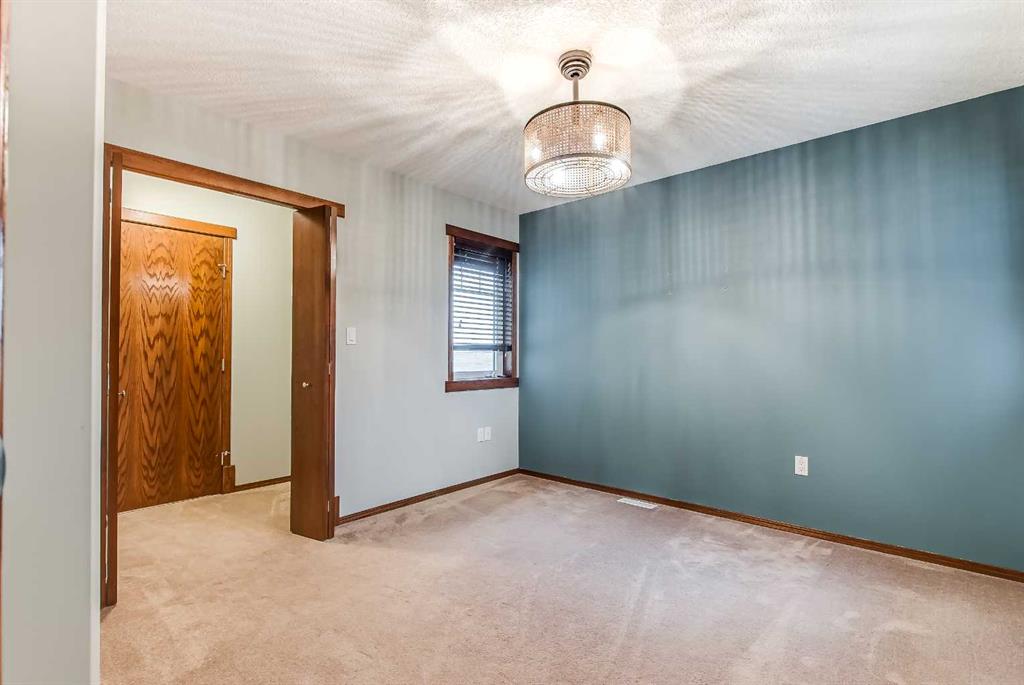 1048 Eagle Ridge Drive 