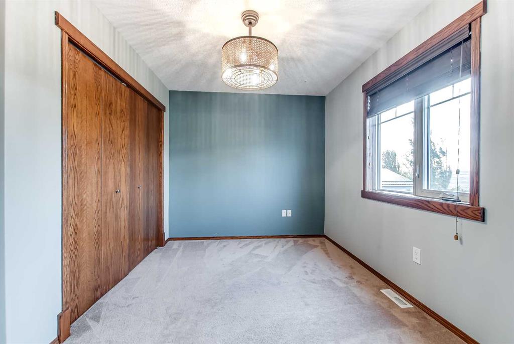 1048 Eagle Ridge Drive 