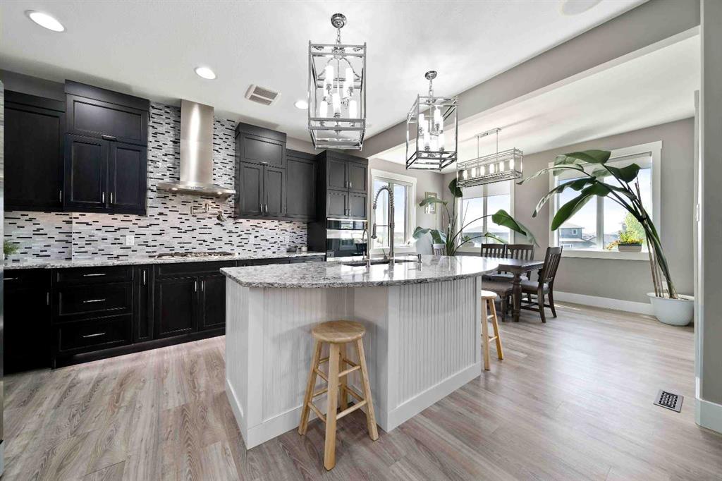 335 Ranchview Place NE