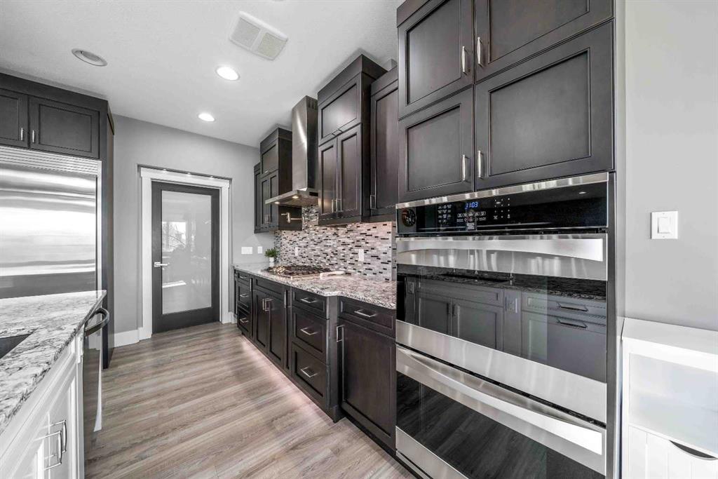 335 Ranchview Place NE