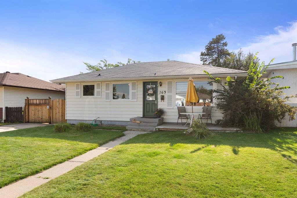 163 Herald Drive NW, Medicine Hat