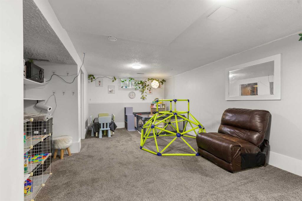 163 Herald Drive NW
