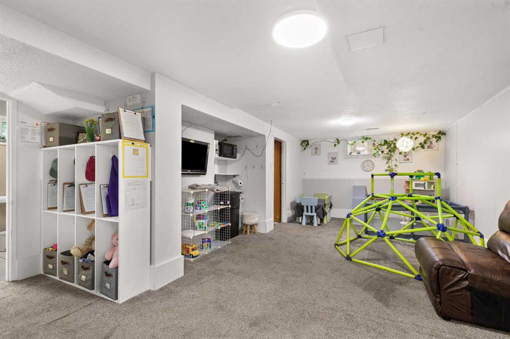 163 Herald Drive NW