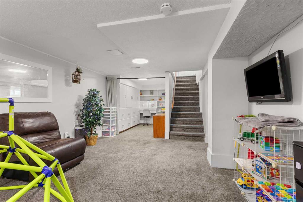 163 Herald Drive NW