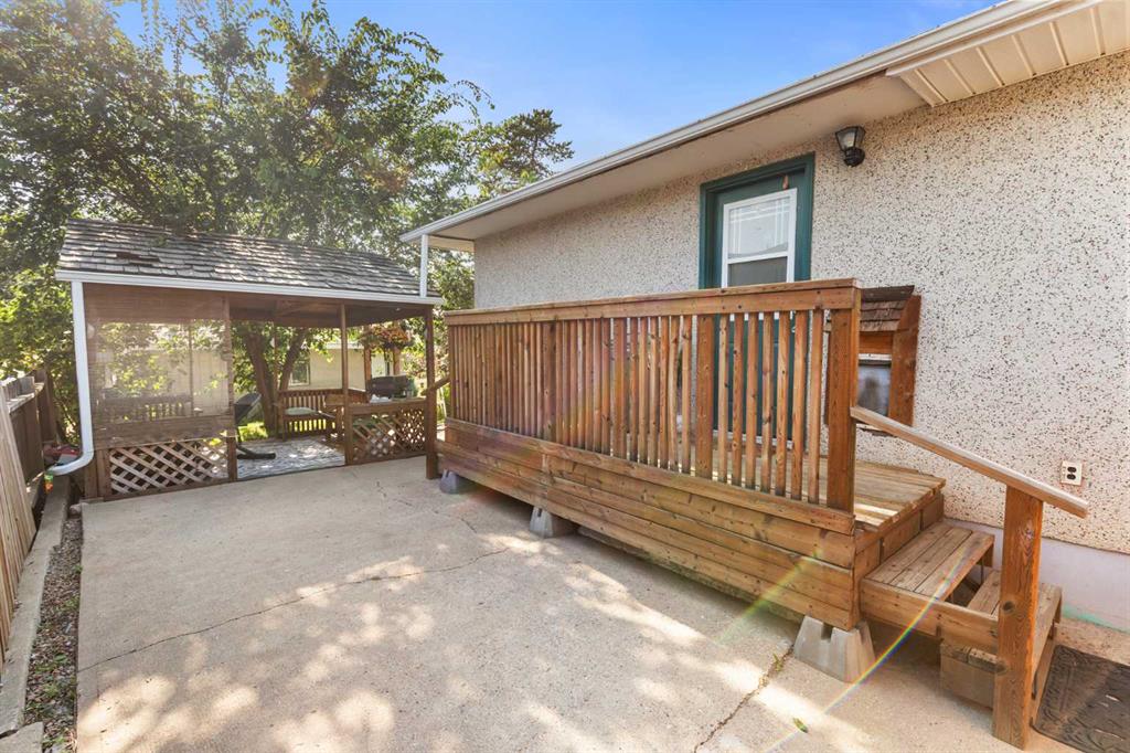 163 Herald Drive NW