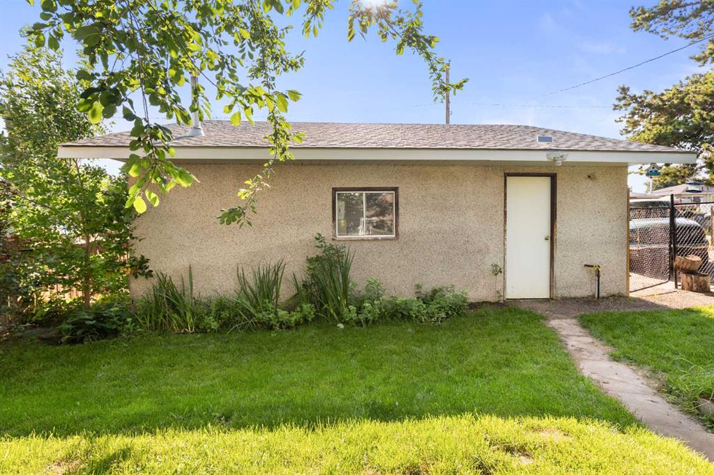 163 Herald Drive NW