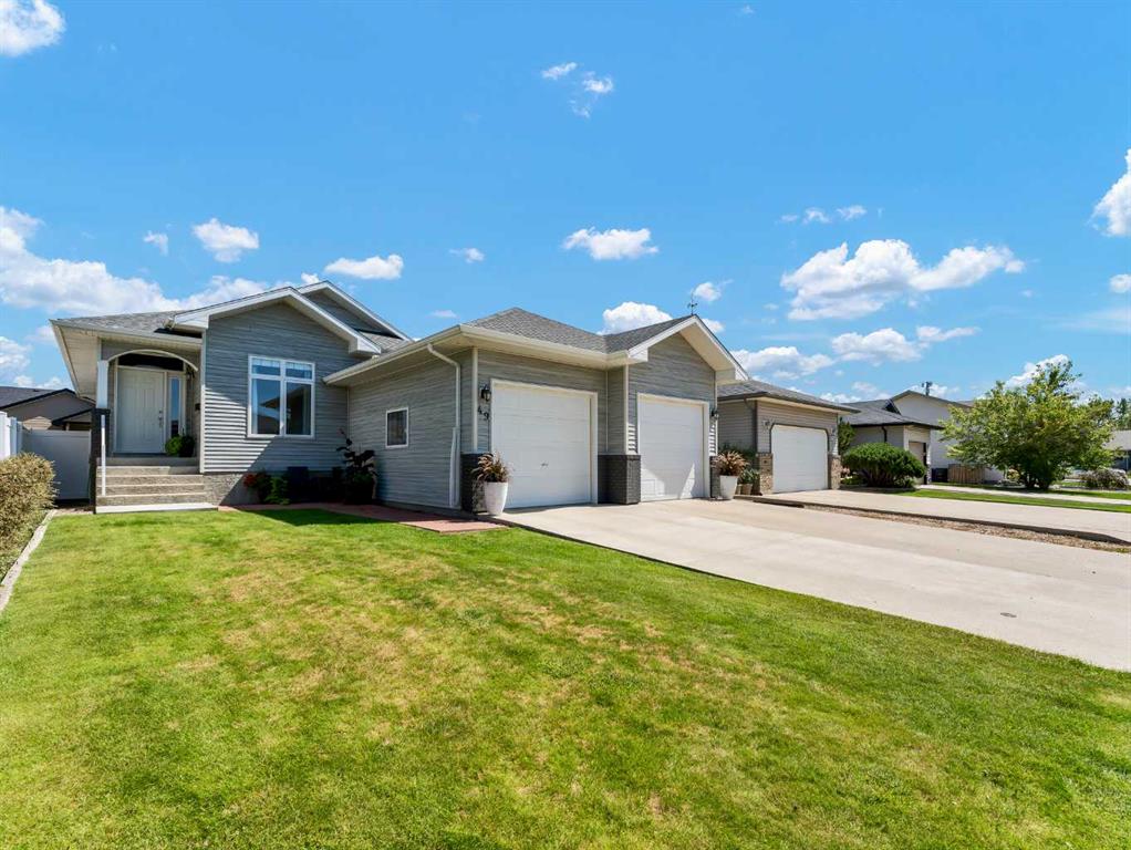 49 Vista Road SE, Medicine Hat