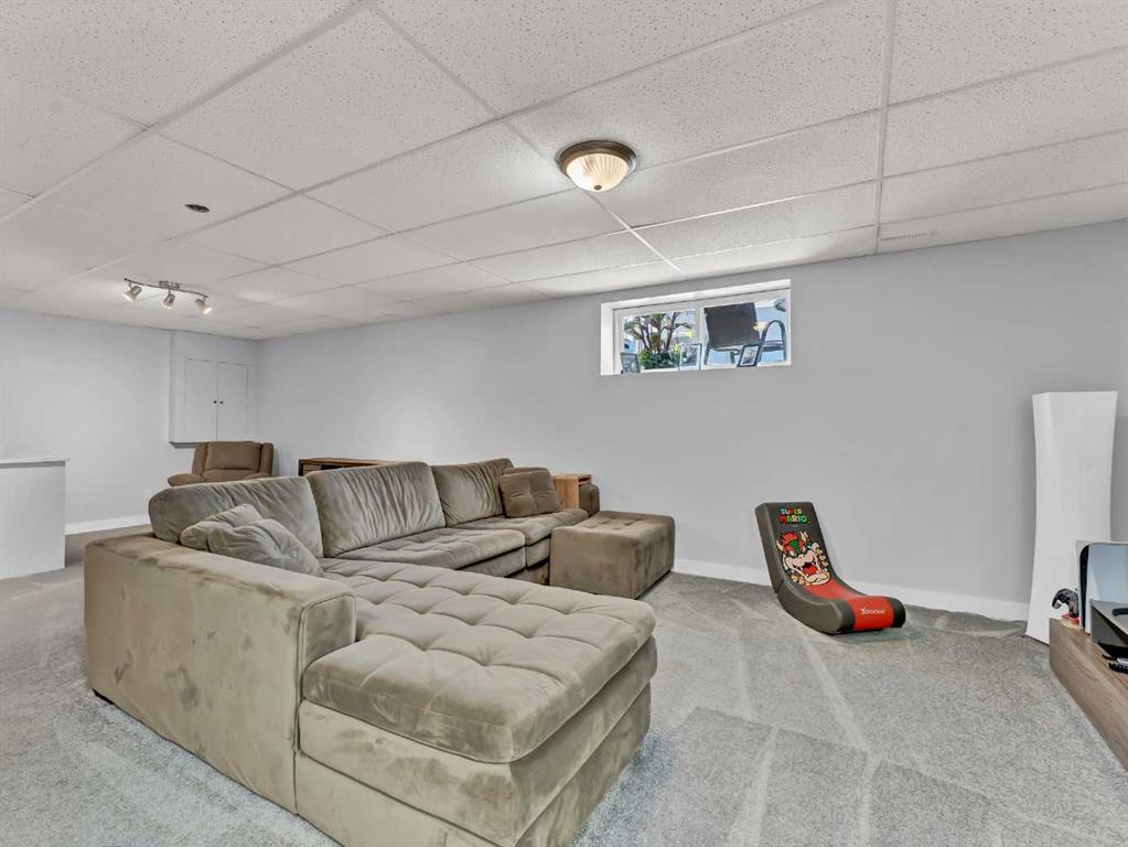 49 Vista Road SE