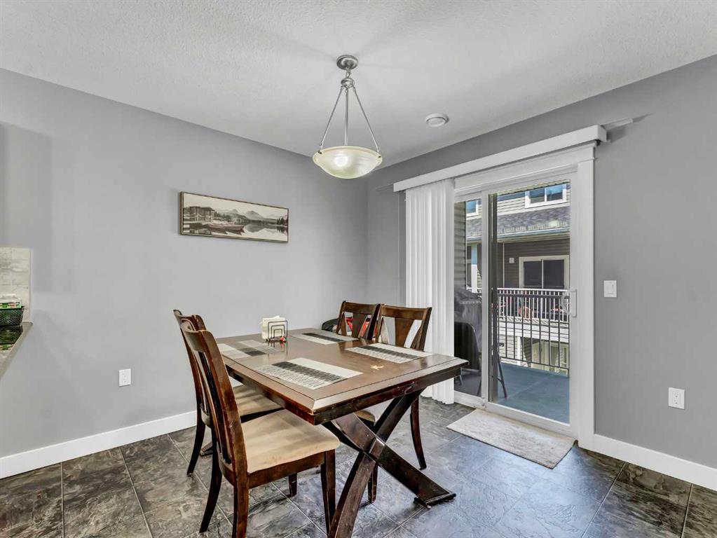 103 Somerset Lane SE
