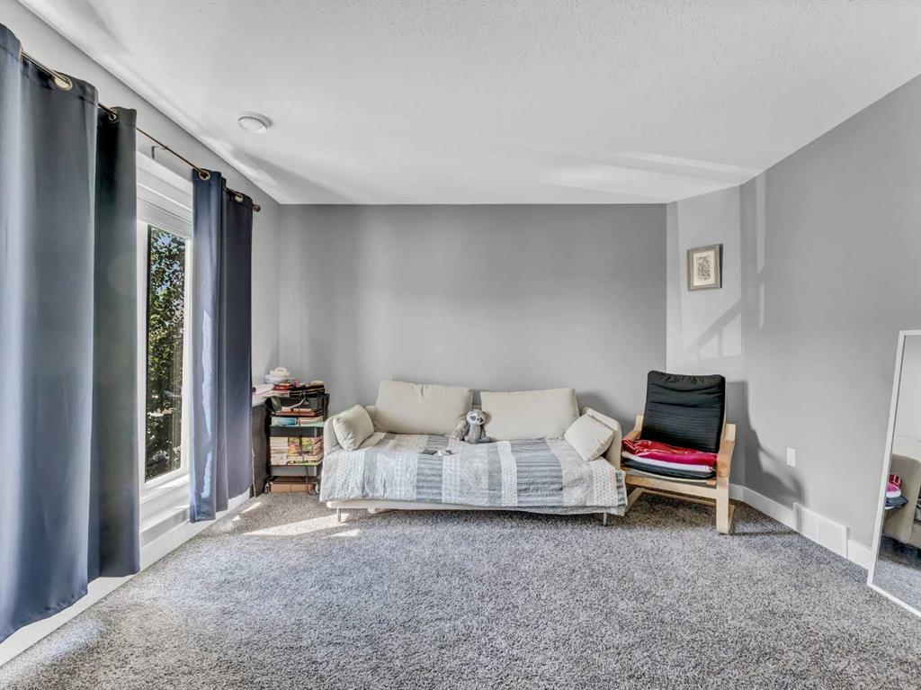 103 Somerset Lane SE