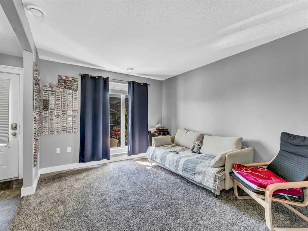 103 Somerset Lane SE