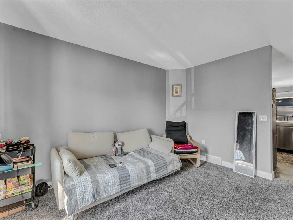 103 Somerset Lane SE