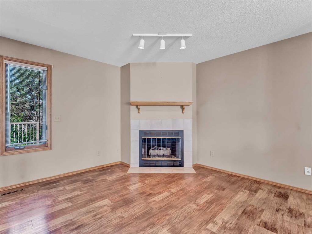 10 Park Meadows Place SE