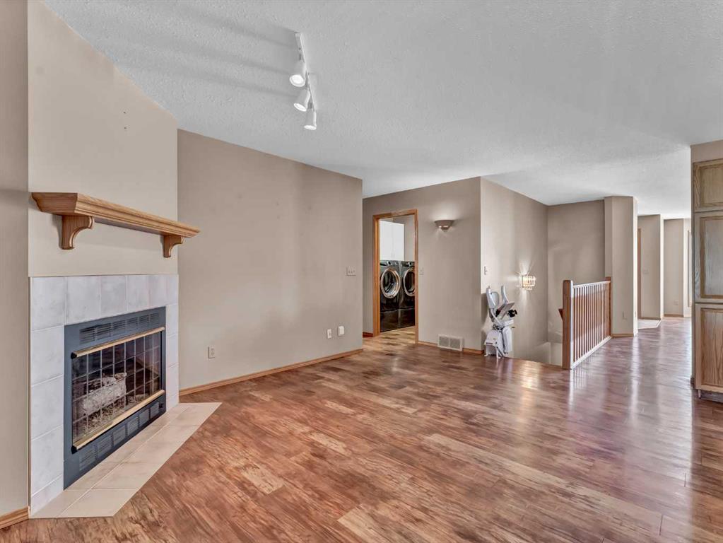 10 Park Meadows Place SE