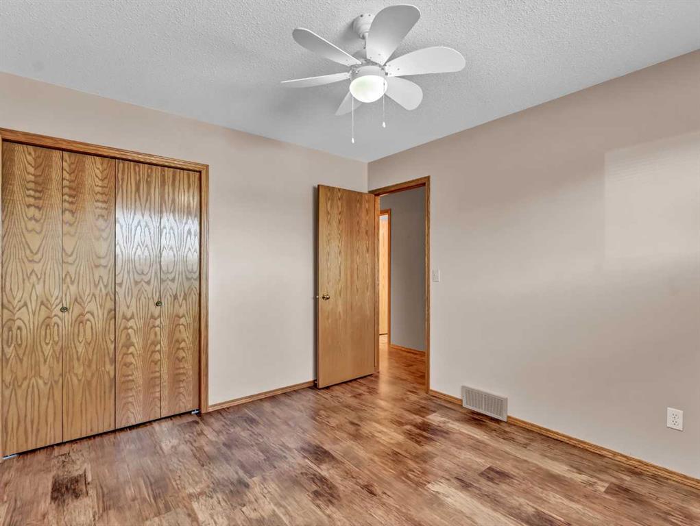 10 Park Meadows Place SE