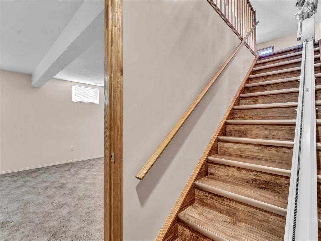 10 Park Meadows Place SE