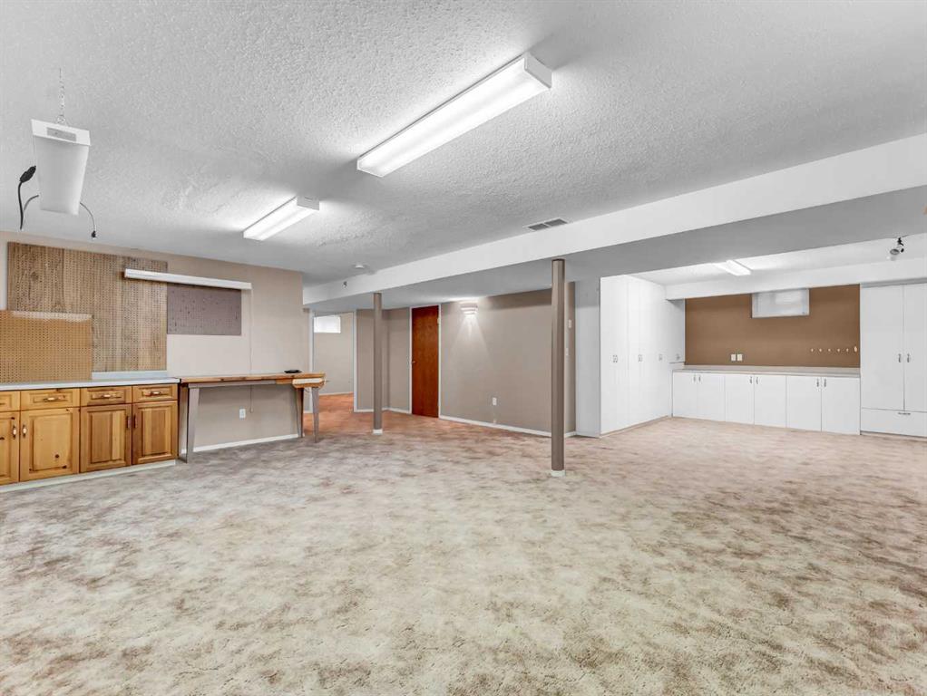 10 Park Meadows Place SE