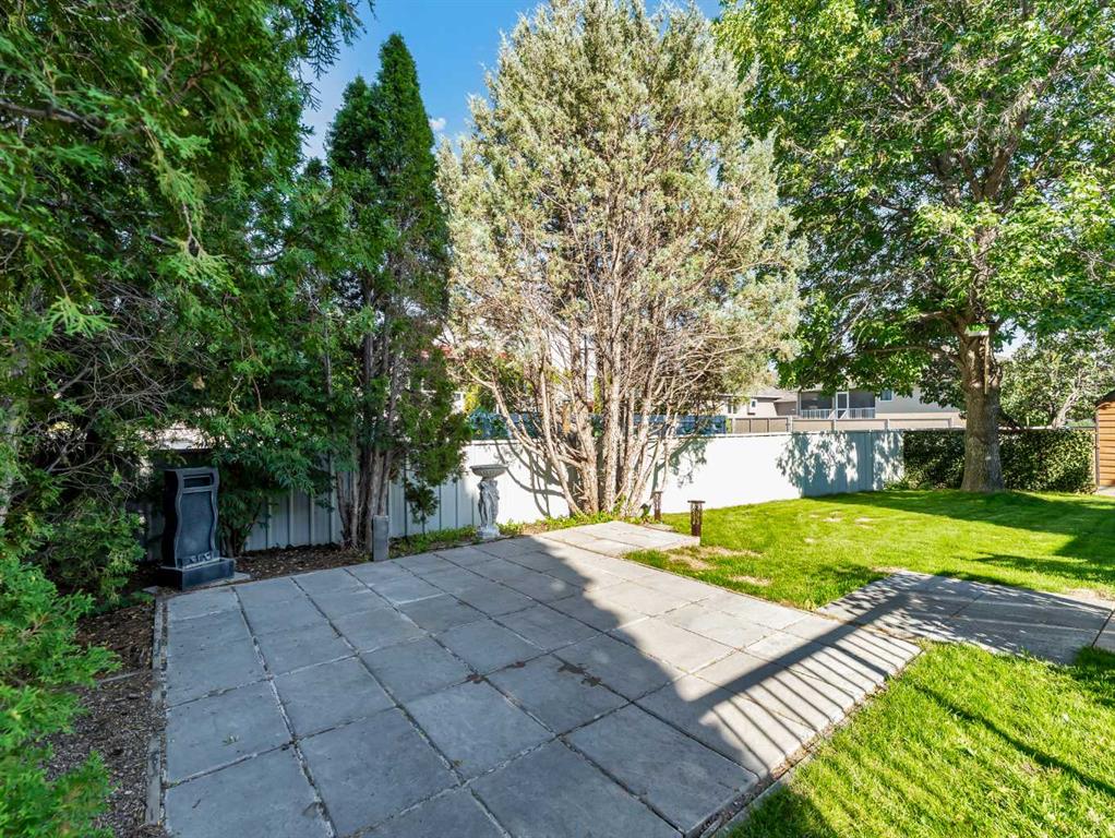10 Park Meadows Place SE