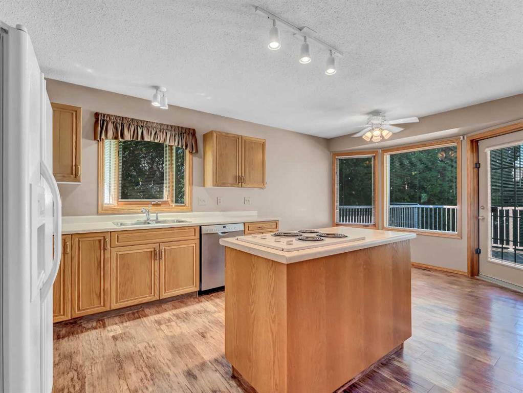 10 Park Meadows Place SE