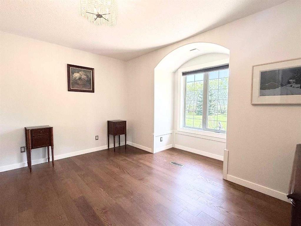 12112A Range Road 55  