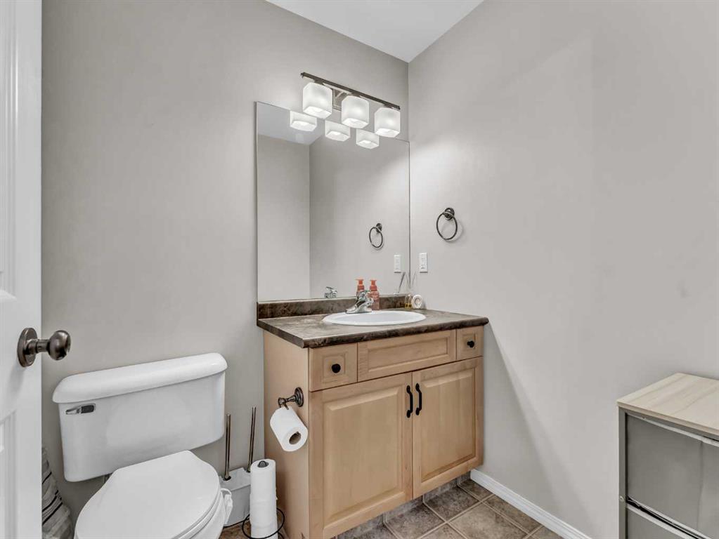 #12 89 Sunrise Way SW