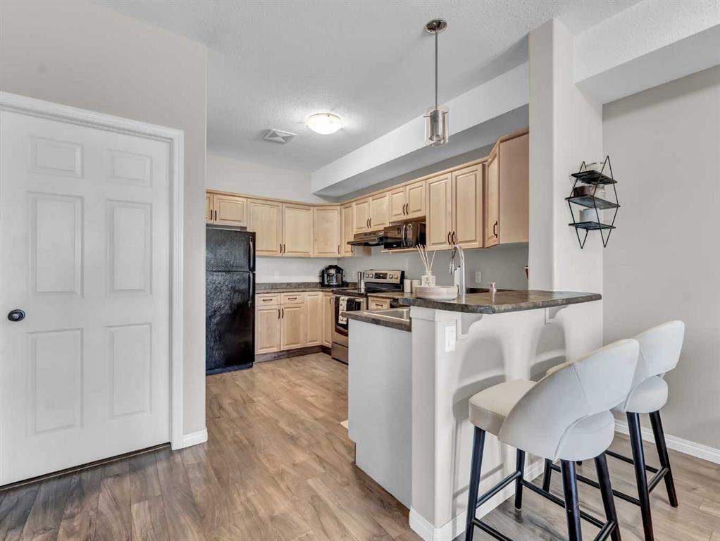 #12 89 Sunrise Way SW