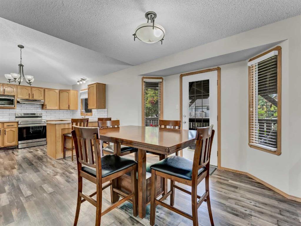 805 Ross Glen Drive SE