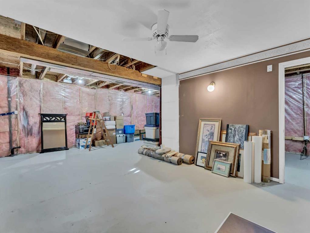 805 Ross Glen Drive SE