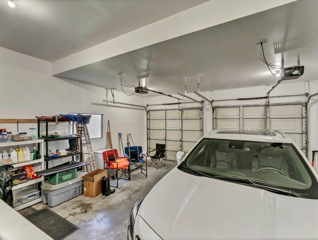 805 Ross Glen Drive SE
