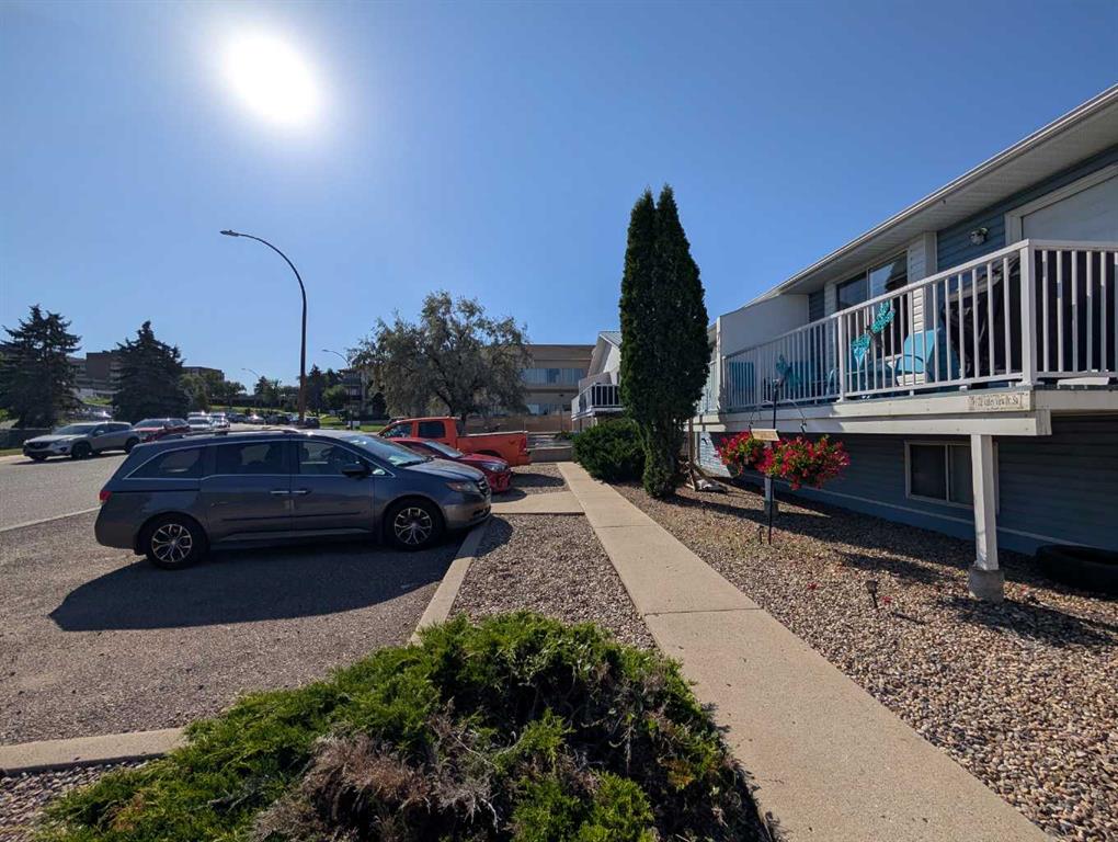 72 Valleyview Drive SW