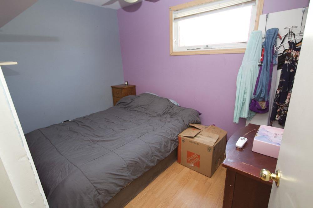 25 4 Street NE